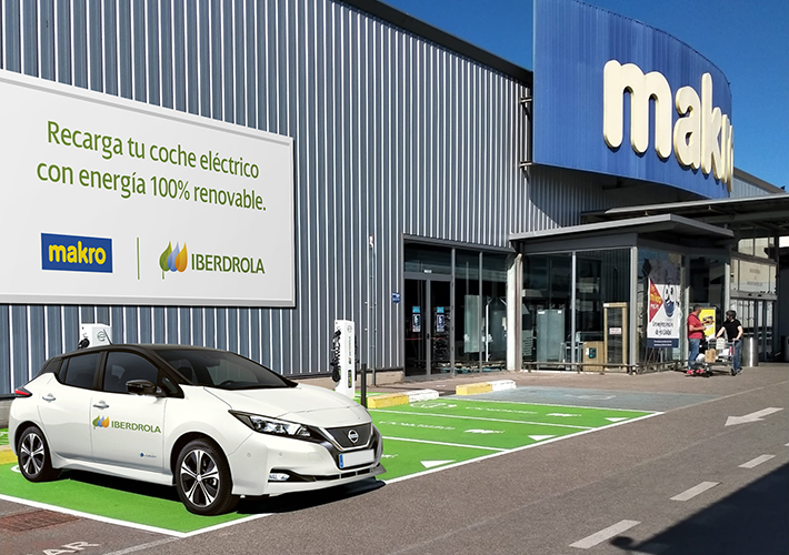 foto Iberdrola y Makro trabajan juntos para el fomento de la movilidad sostenible.